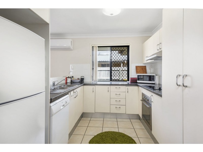 6 Bulloo Street, Glenvale QLD 4350
