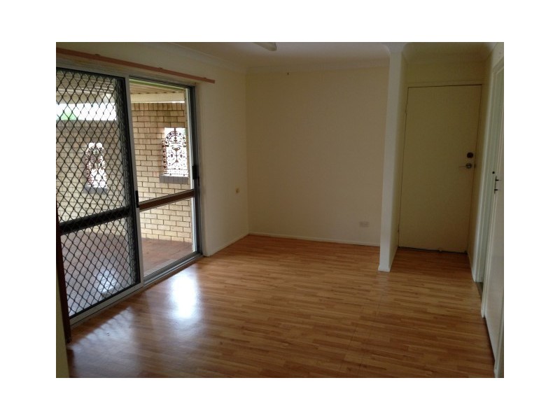 5 Camellia Court, Darling Heights QLD 4350