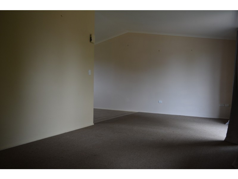 469 Stenner Street, Harristown QLD 4350