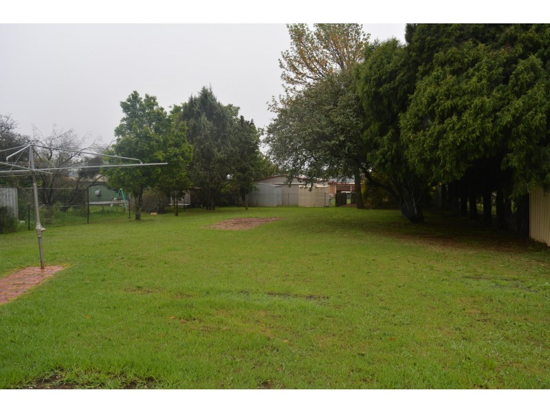 469 Stenner Street, Harristown QLD 4350