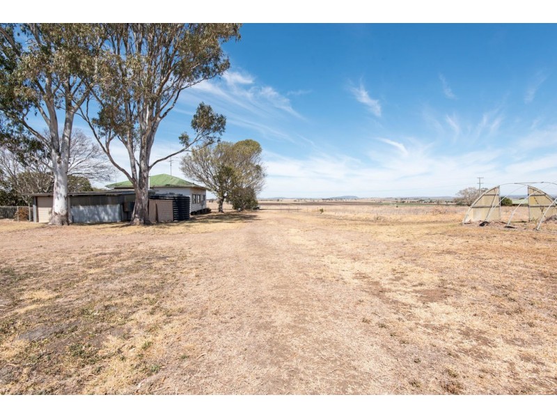 26 Rowbotham Road, Westbrook QLD 4350