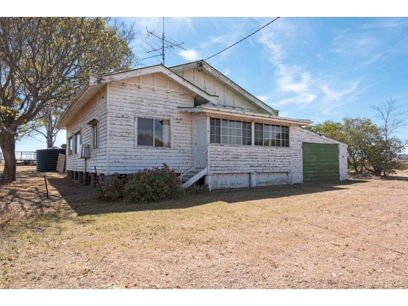 26 Rowbotham Road, Westbrook QLD 4350
