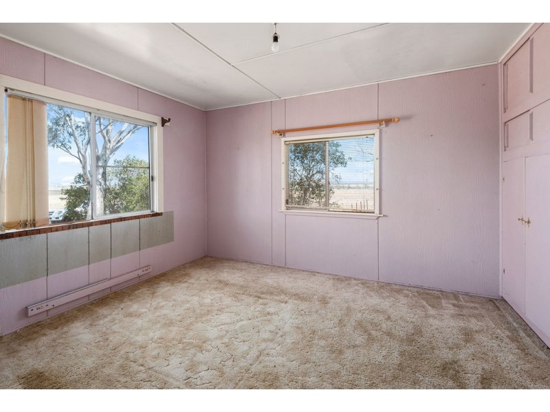 26 Rowbotham Road, Westbrook QLD 4350