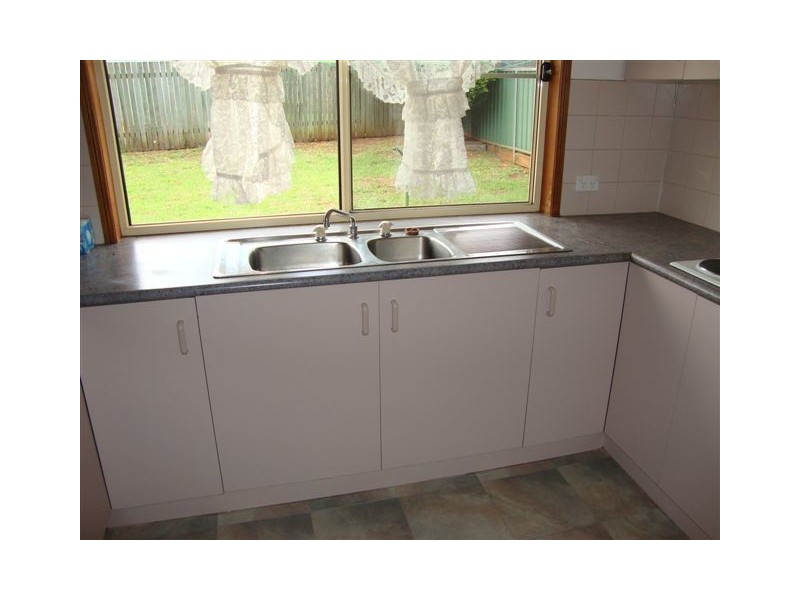 19 Eureka Court, Glenvale QLD 4350