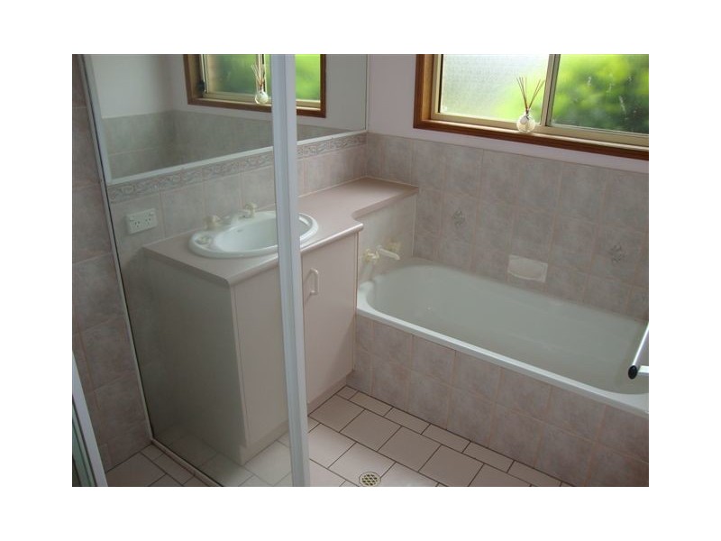 19 Eureka Court, Glenvale QLD 4350