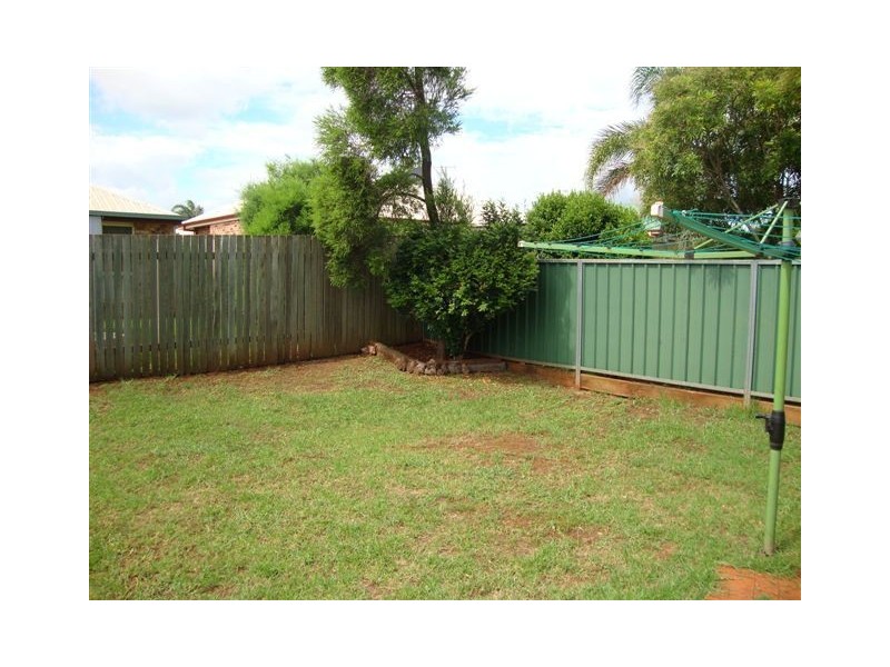 19 Eureka Court, Glenvale QLD 4350