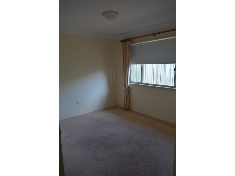 20 Paddington Court, Middle Ridge QLD 4350