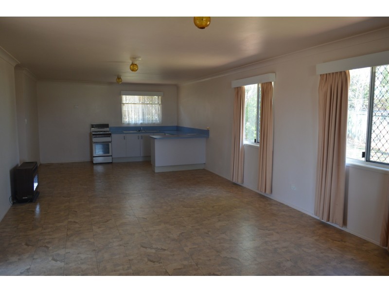 54 Blue Gum Drive, Newtown QLD 4350