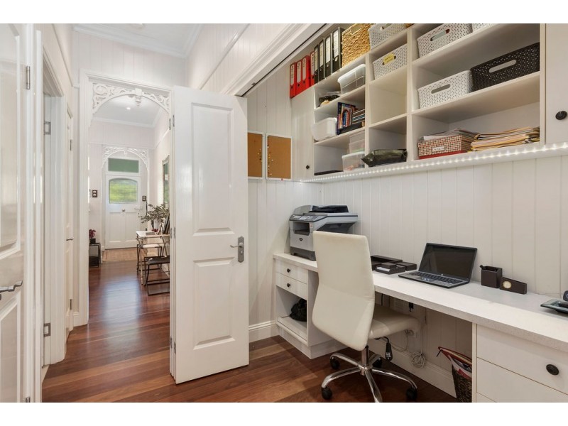 80 Lindsay Street, East Toowoomba QLD 4350