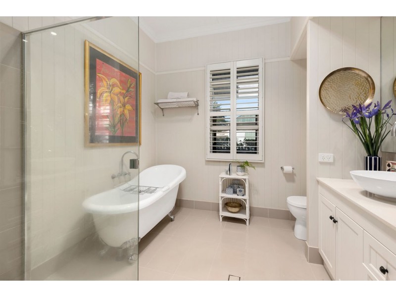 80 Lindsay Street, East Toowoomba QLD 4350