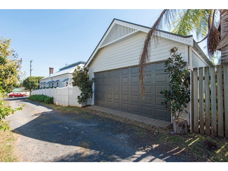 80 Lindsay Street, East Toowoomba QLD 4350