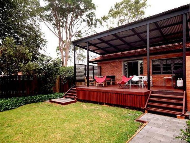 11 Henderson Street, Newtown QLD 4350