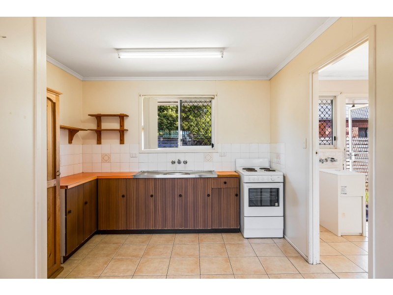 2/10 Buckland Street, Harristown QLD 4350