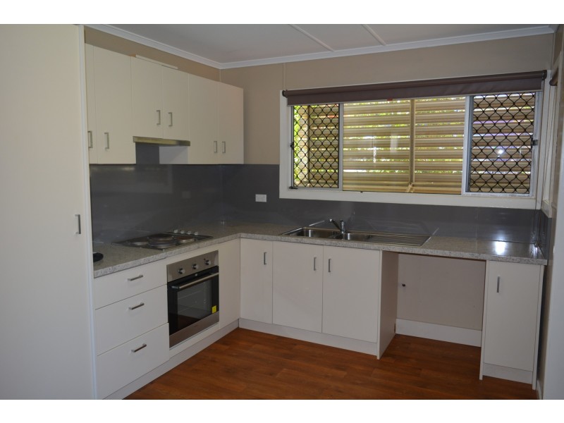 2 Mole Street, Harlaxton QLD 4350