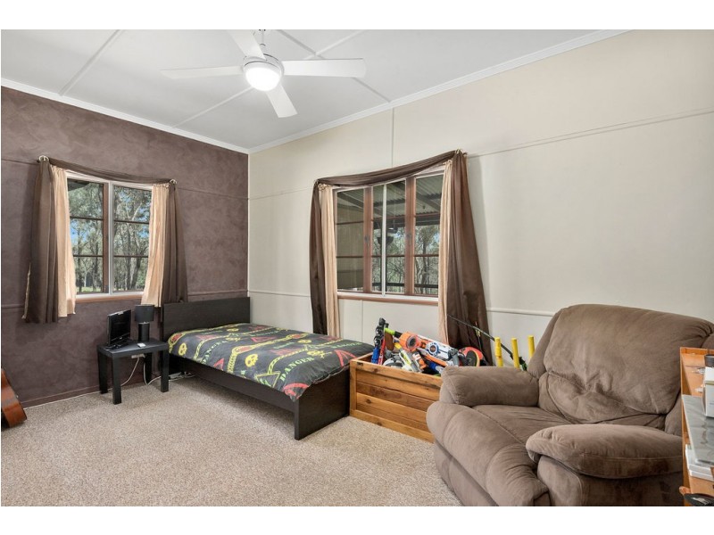 558 Philps Road, Grantham QLD 4347