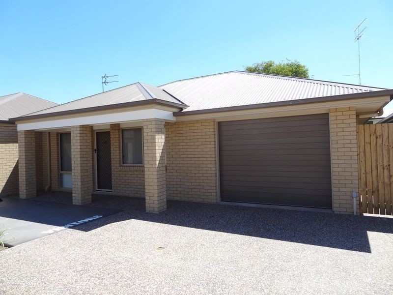 10/98 Main Street, Westbrook QLD 4350