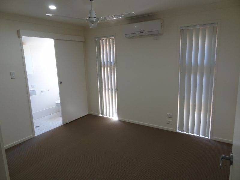 10/98 Main Street, Westbrook QLD 4350