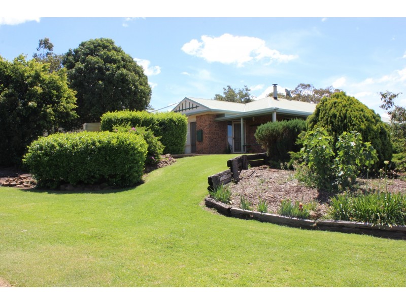 13 Kurrajong Court, Meringandan West QLD 4352