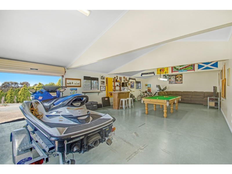 13 Kurrajong Court, Meringandan West QLD 4352