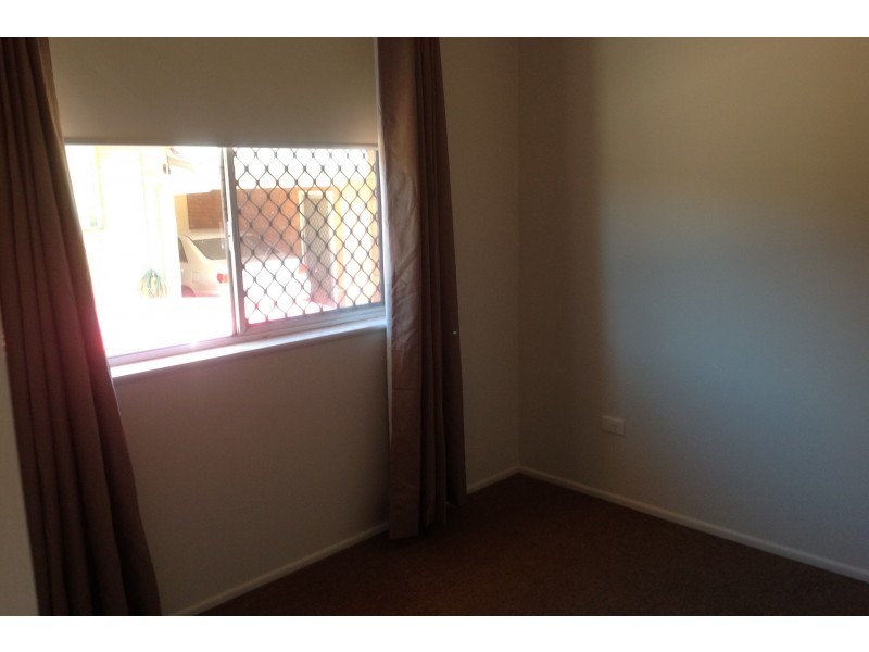 10/348 South Street, Harristown QLD 4350