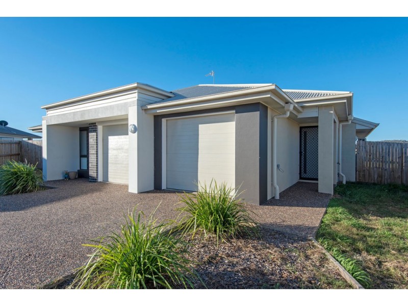 45 Mia Street, Wyreema QLD 4352