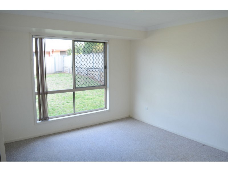 16 Jenna Court, Kearneys Spring QLD 4350