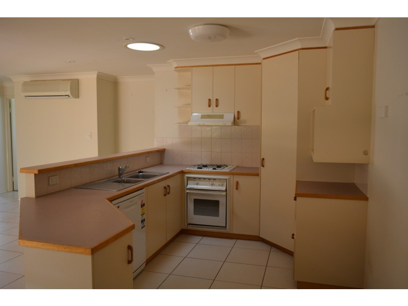 10 Evergreen Court, Glenvale QLD 4350