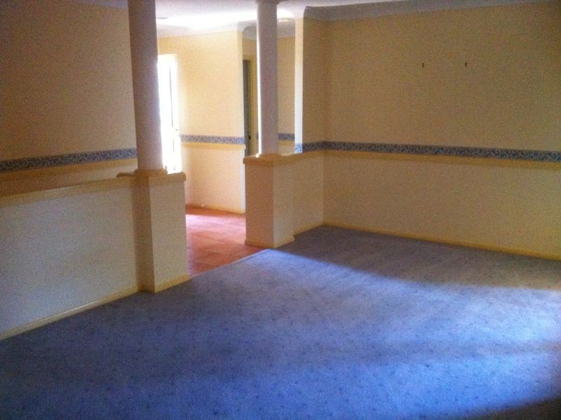 8 Darmstadt Court, Kearneys Spring QLD 4350