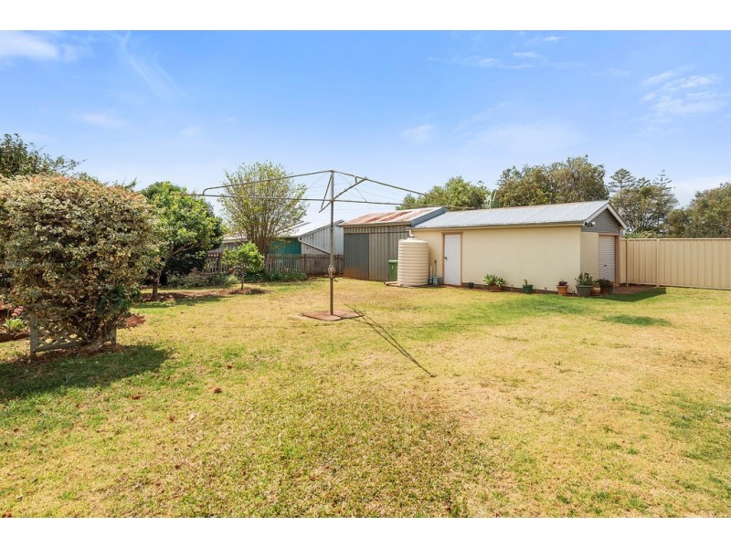 405 Alderley Street, Harristown QLD 4350