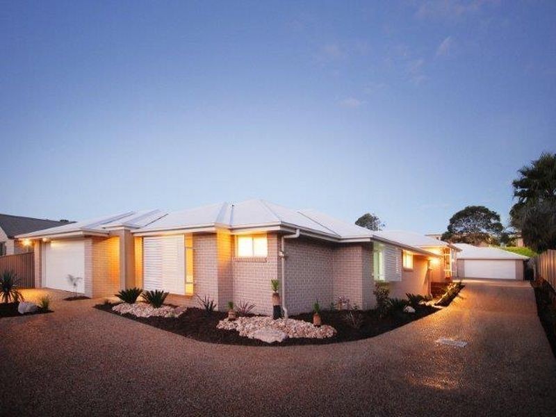 2/30 Haig Street, South Toowoomba QLD 4350