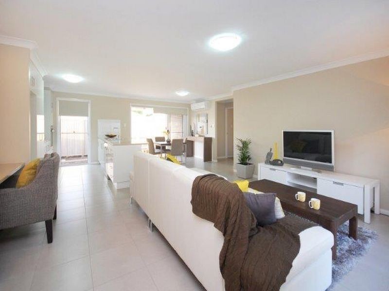 2/30 Haig Street, South Toowoomba QLD 4350