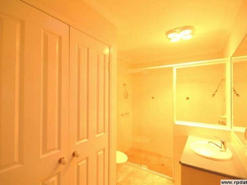 5/6a Clarissa Street, Newtown QLD 4350