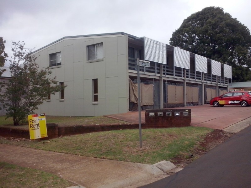 4/96 Herries Street, East Toowoomba QLD 4350