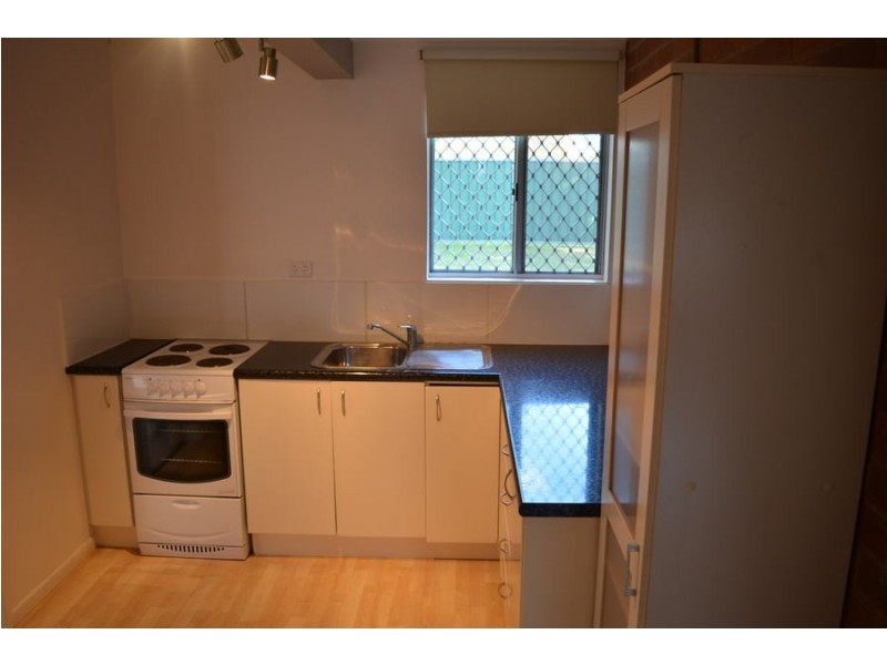 1/22 Kirklees Street, Newtown QLD 4350