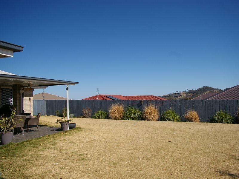 7 Bulloo Street, Glenvale QLD 4350