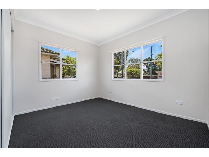 6 Lendrum Street, Newtown QLD 4350