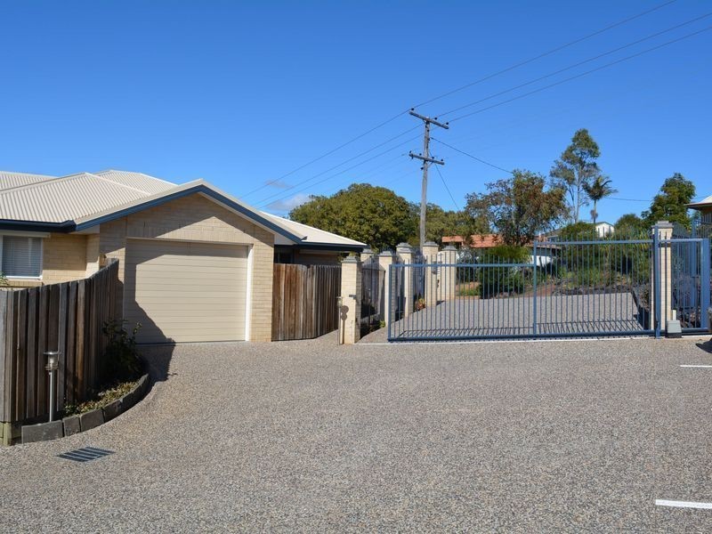 2/82 Holberton Street, Rockville QLD 4350