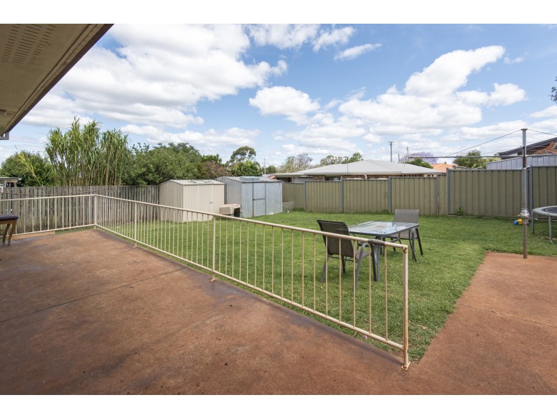 10 Coolawin Court, Wilsonton Heights QLD 4350