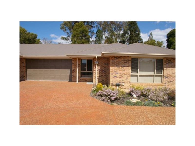 7/34 Gordon Avenue, Newtown QLD 4350