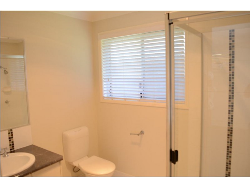 5 Gaudron Close, Wilsonton Heights QLD 4350