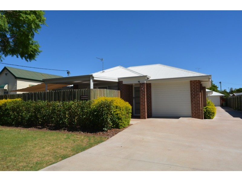 1/34 Stephen Street, South Toowoomba QLD 4350