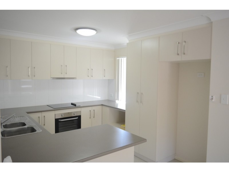 1/34 Stephen Street, South Toowoomba QLD 4350