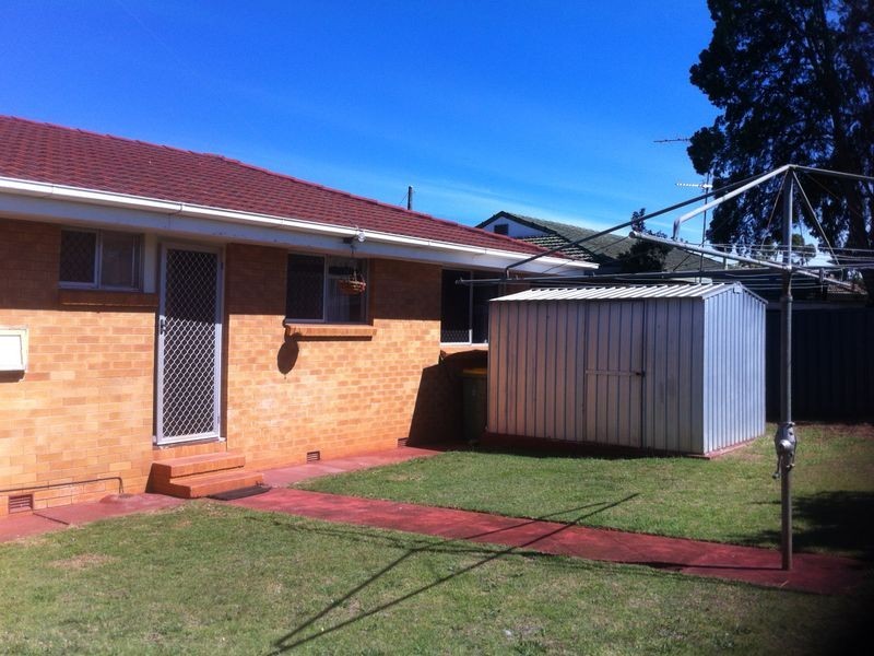 97 Drayton Road, Harristown QLD 4350