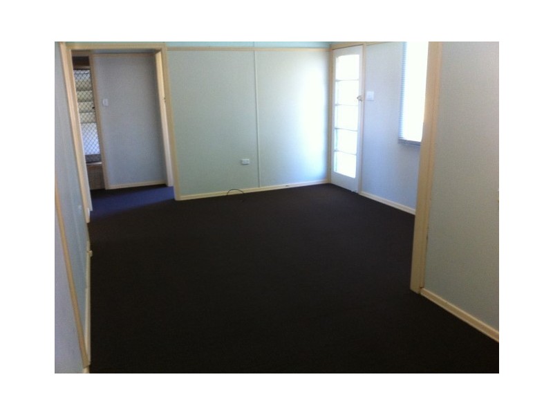 4 Rose Street, Wilsonton QLD 4350