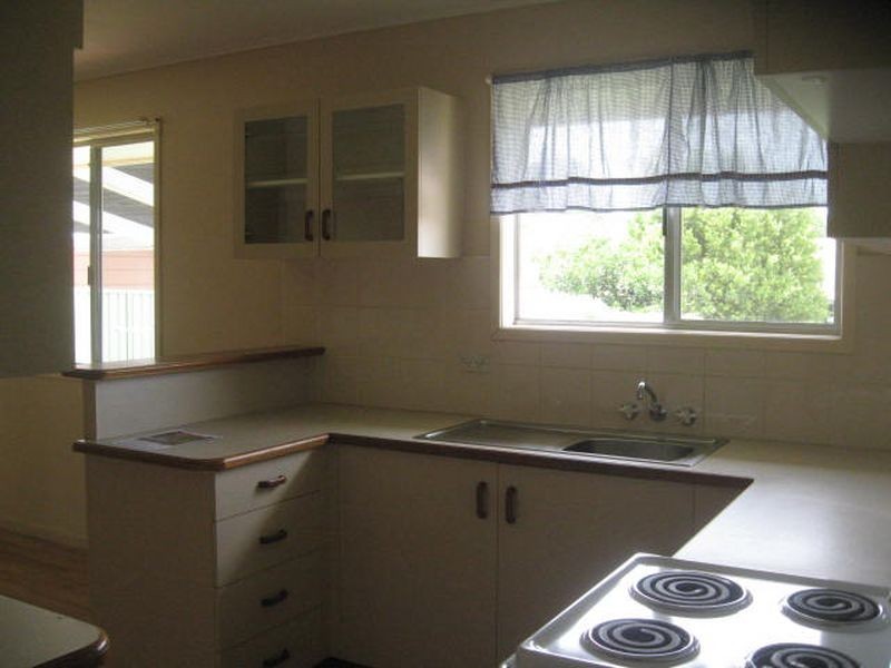 20 Tracey Street, Rangeville QLD 4350