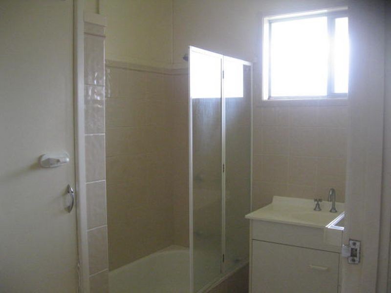 20 Tracey Street, Rangeville QLD 4350