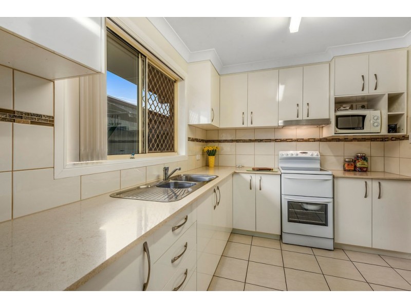1/4 Brunckhorst Drive, Kearneys Spring QLD 4350