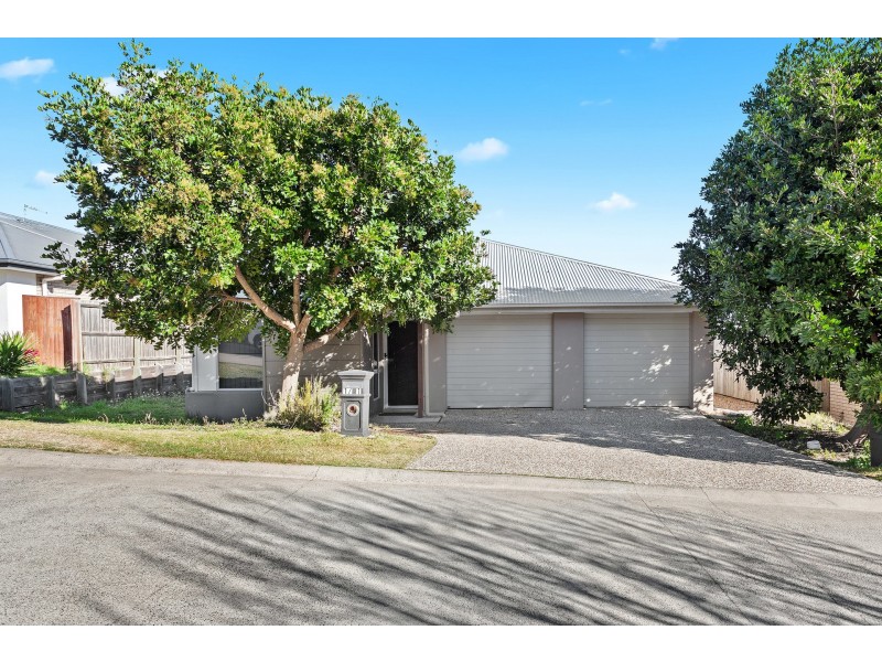 1 & 2/11 Carlin Street, Glenvale QLD 4350