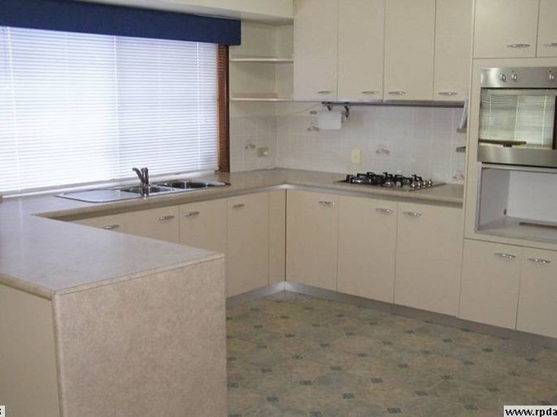 6 Luxford Street, Kearneys Spring QLD 4350