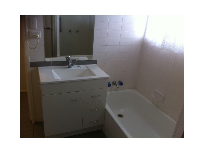 10a Panda Street, Harristown QLD 4350